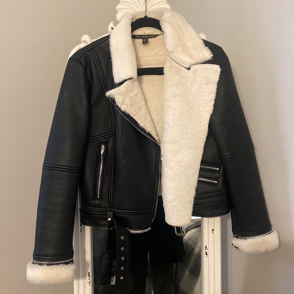 Zara Women’s Bomber Jacket